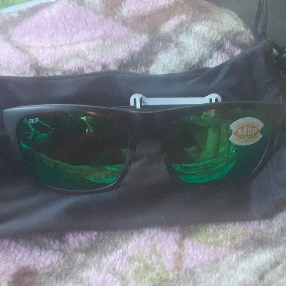 costa sunglasses  cheeca Matt shadow tart 100% polarized 580p 100% uv protection